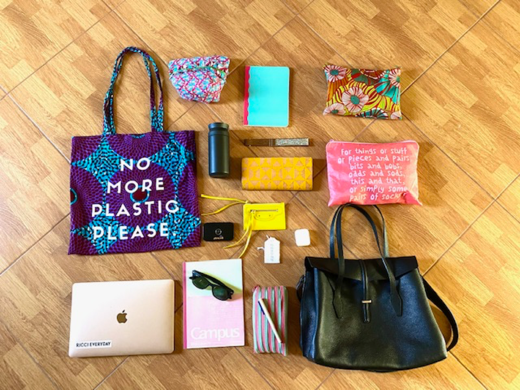 What's in 2025 my tote bag