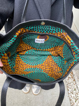 レザー・ブックトートL - ブラック -