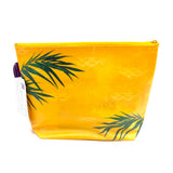 サファリポーチ(マチ付き)- Curious Simba -