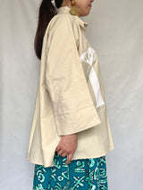 オーバーサイズシャツ - ベージュシャツxホワイトバオバブ -