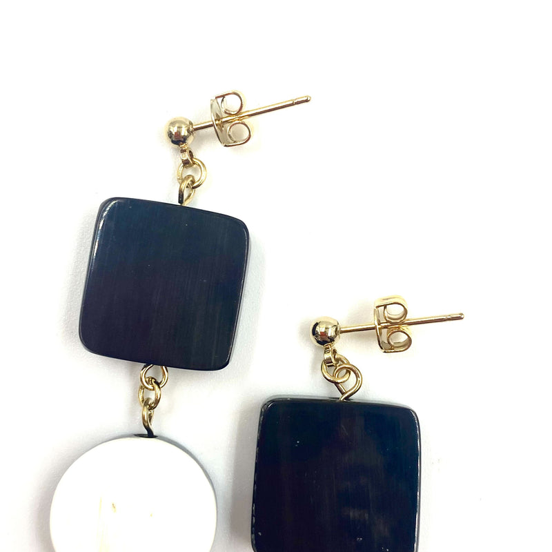 Marushikaku Short Earrings -Square Black & White-