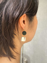 Marushikaku Short Earrings -Circle Beige & White-