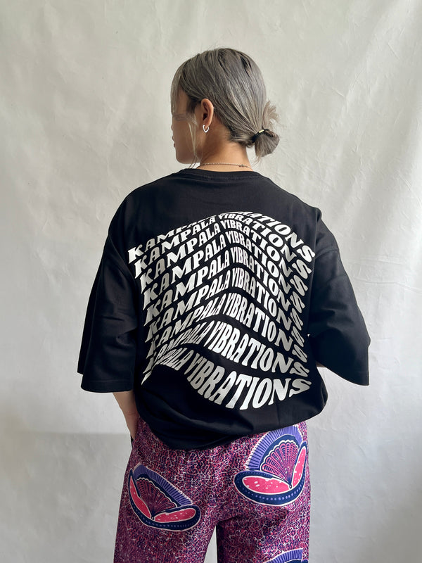 KAMPALA VIBRATIONS Tシャツ