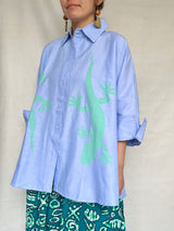 オーバーサイズシャツ - ブルーシャツ×グリーンゲッコー -