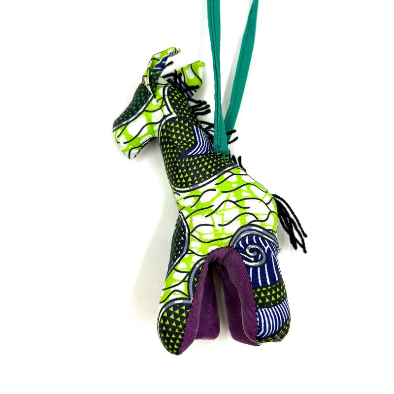 アニマルドール・チャーム・キリン - リーフグリーン -