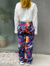 Relaxing pants -abstract drawing-