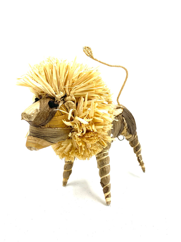Raffia object lion