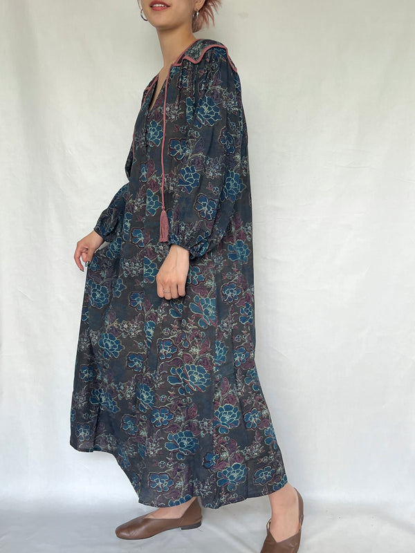 No.53【saruche】ショルダーパッチ前リボンワンピース - インティゴ -