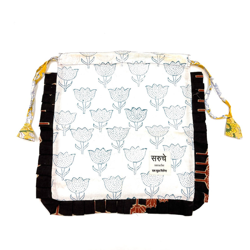 【saruche】ショッパーバッグM - ホワイト・チューリップ -