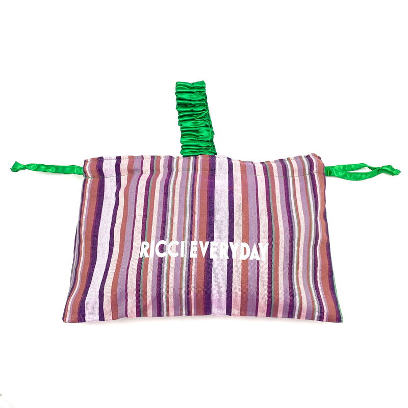 One -handle, kin -chasta, satin -green x purple-