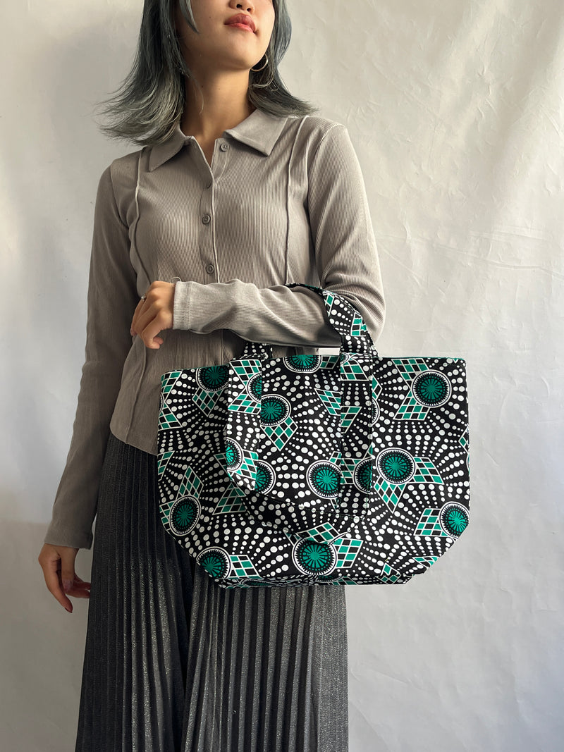 Fabric Book Tote -Pattern name-
