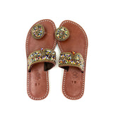 カラフル・ビーズ・サンダル - ロイヤル・メダリオン -