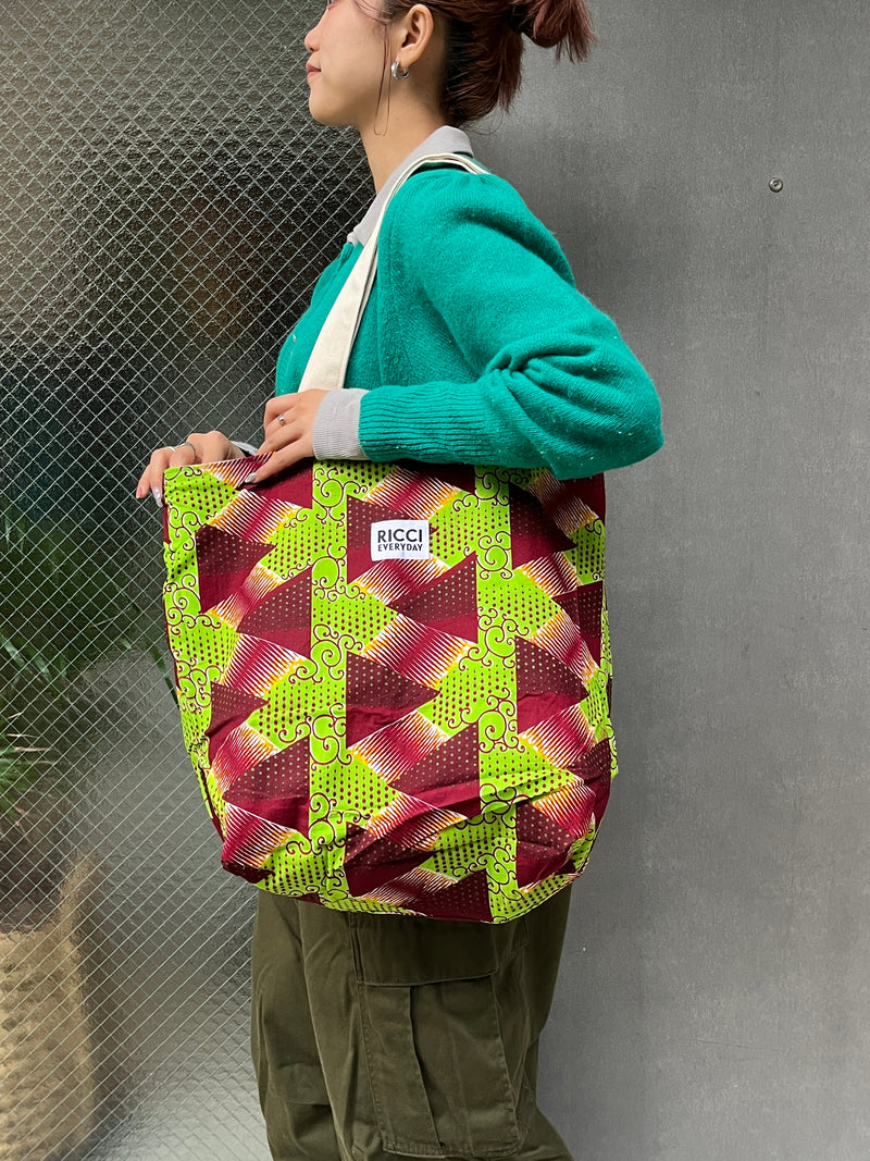 RICCI EVERYDAY Tote -Metallic green-