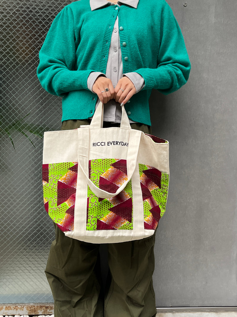 RICCI EVERYDAY Tote -Metallic green-