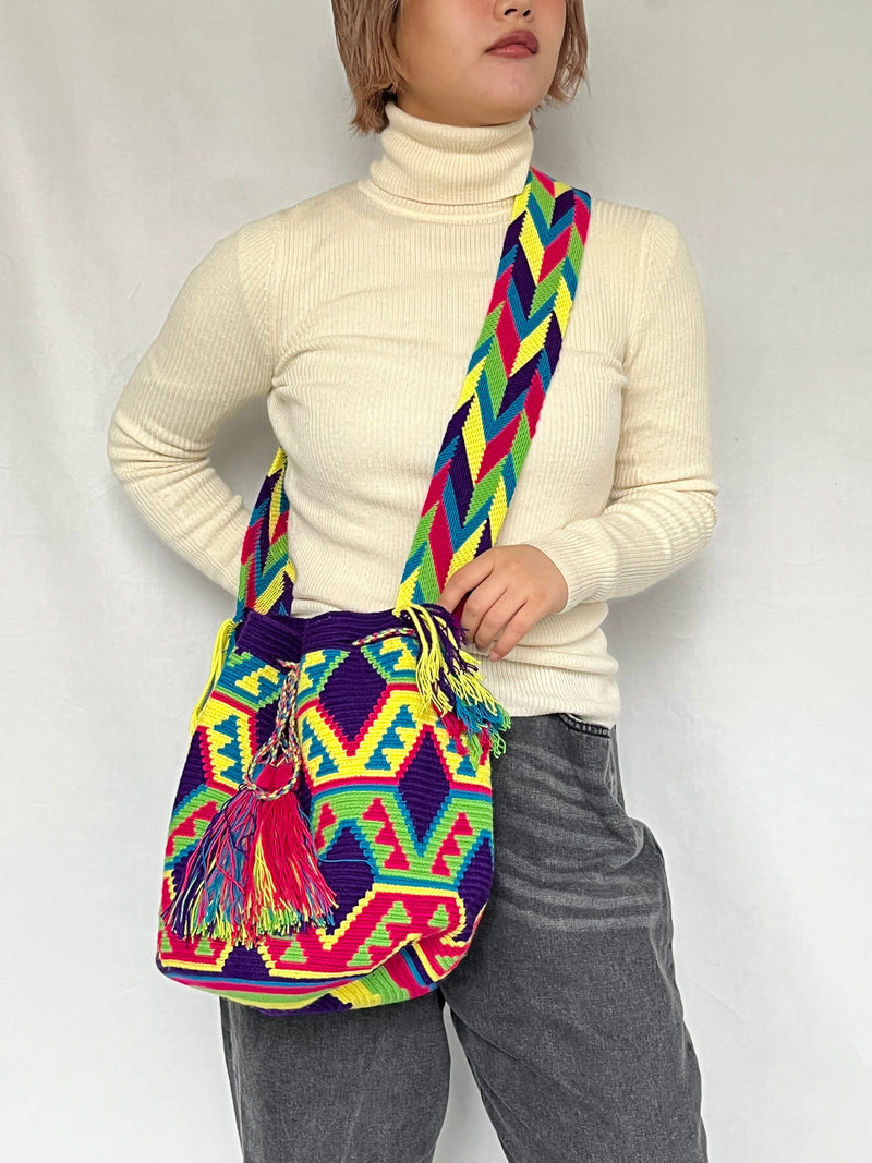 モチーラ・ドスエブラス L - カラフル -