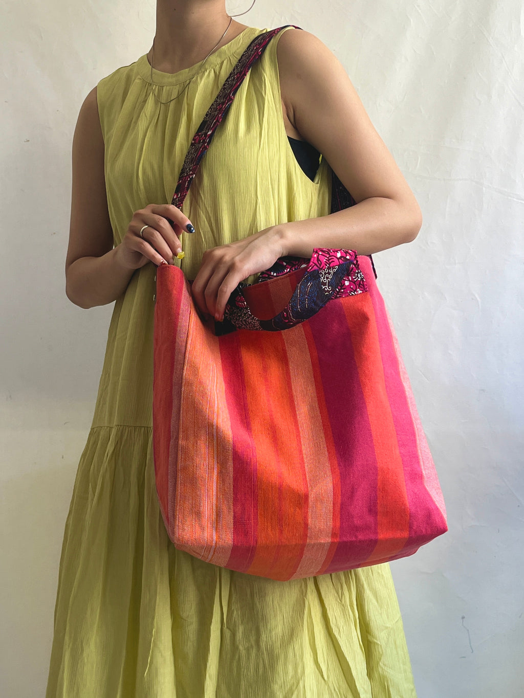 商品詳細ページ | Vaundy ONLINE STORE | Reversible Big Tote Bag