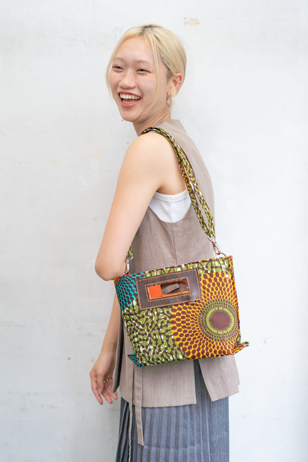 Akello Pochette 38  -Ee Blue Orange & White Blue-