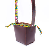 レザー・ミニ・ポシェット - メガネキューブ -