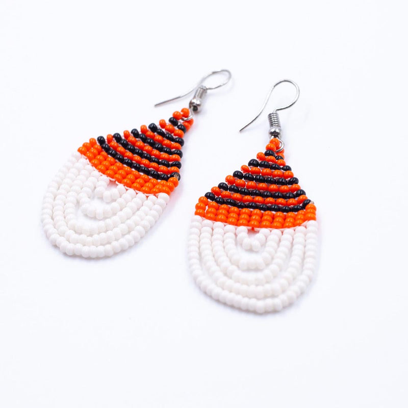 Masai Beads Pierce Circle -White & Orange & Black-