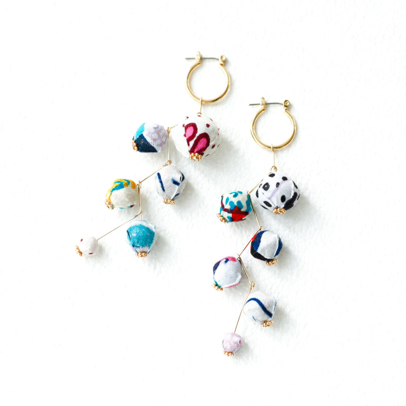 スターピアス・ロング - ホワイト＆レッド -