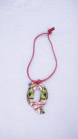 Initial key chain -Q -