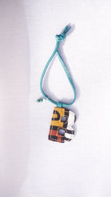 Initial key chain -B -